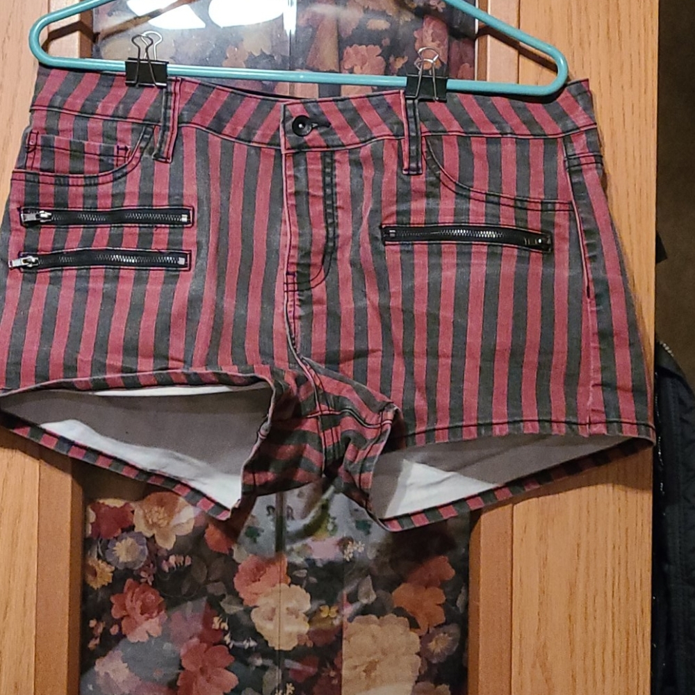 Striped shorts